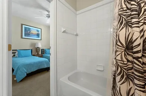 3725 Calabria Avenue Davenport FL 33897