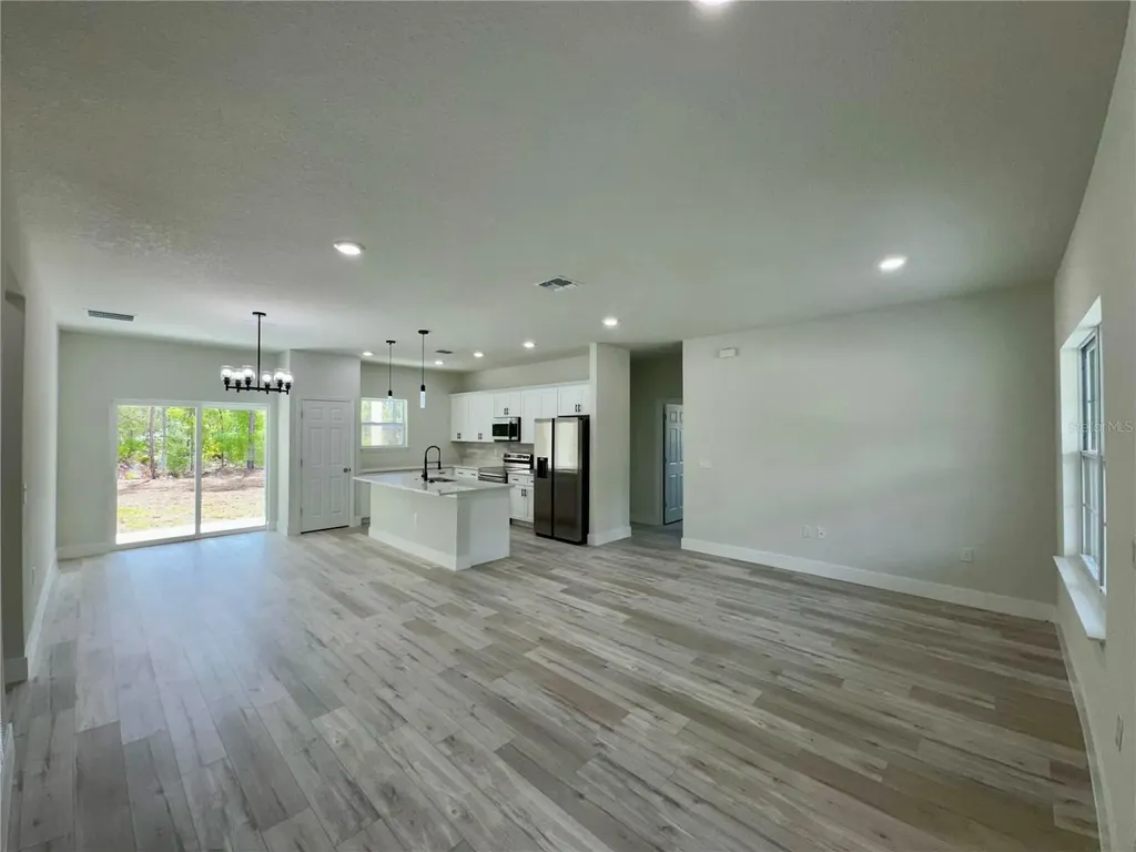 628 W Heronsbill Lane Dunnellon FL 34434