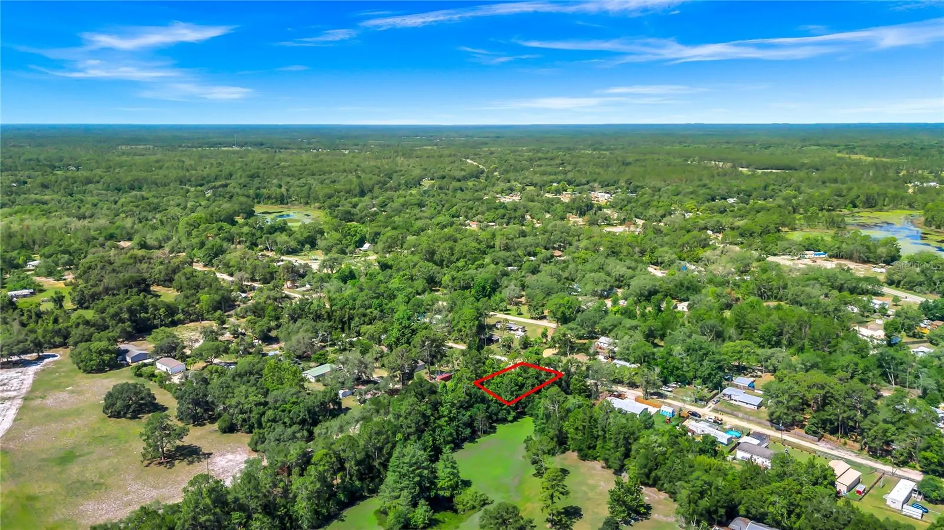 40850 Pine Tree Lane Eustis FL 32736