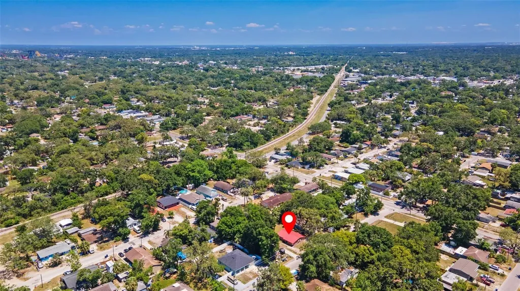 10009 N 10th Street Tampa FL 33612