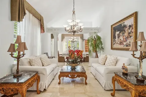 A-12 Vista Linda Guaynabo PR 00969