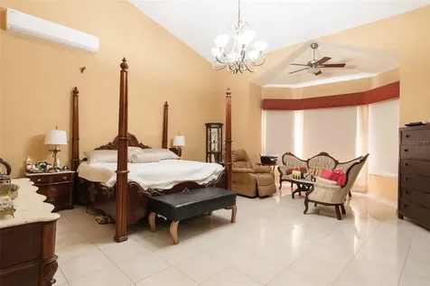 A-12 Vista Linda Guaynabo PR 00969