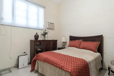 A-12 Vista Linda Guaynabo PR 00969