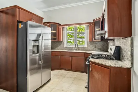 A-12 Vista Linda Guaynabo PR 00969