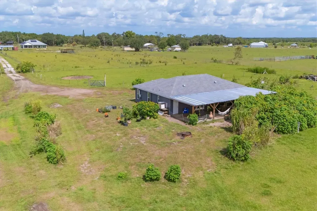 7745 Wauchula Road Myakka City FL 34251