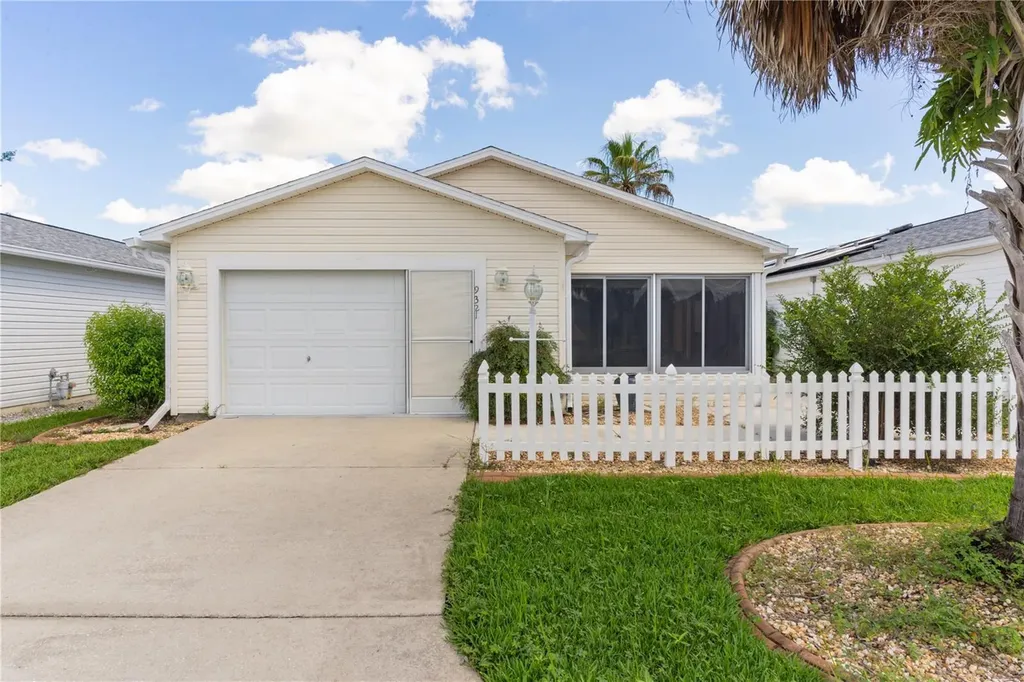 9321 SE 172nd Augusta Lane The Villages FL 32162