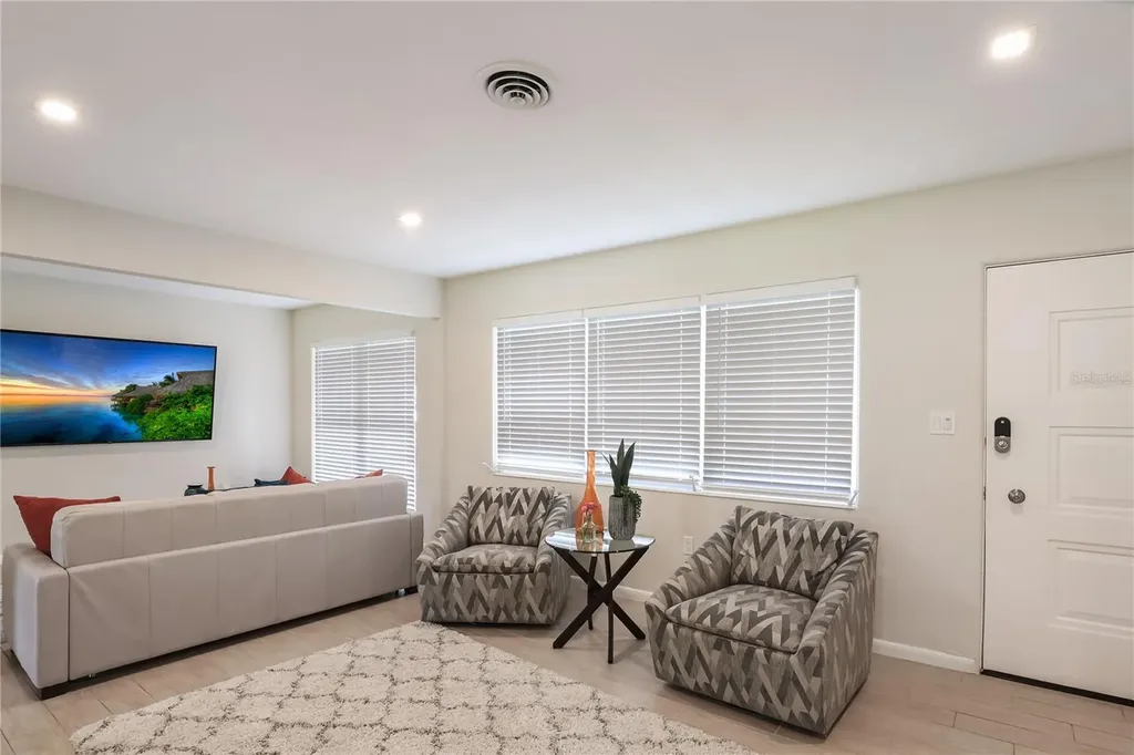2266 Clematis Street Sarasota FL 34239