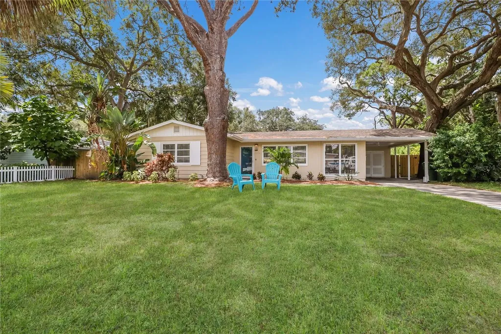 2266 Clematis Street Sarasota FL 34239