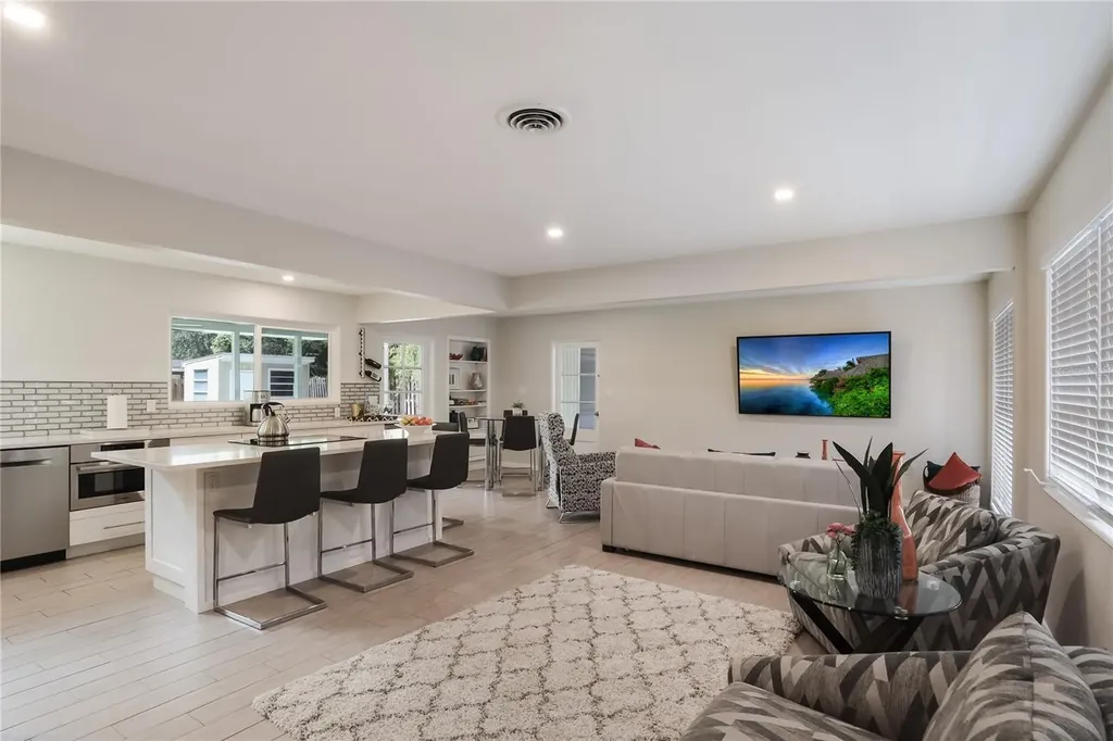 2266 Clematis Street Sarasota FL 34239