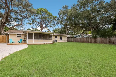 2266 Clematis Street Sarasota FL 34239