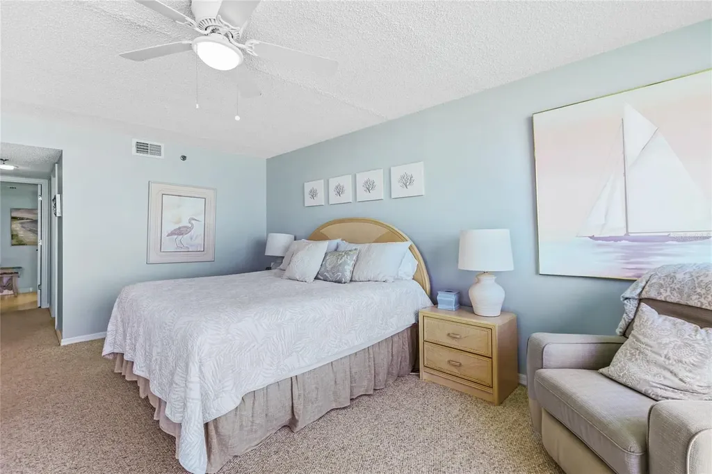 6727 Turtlemound Road New Smyrna Beach FL 32169