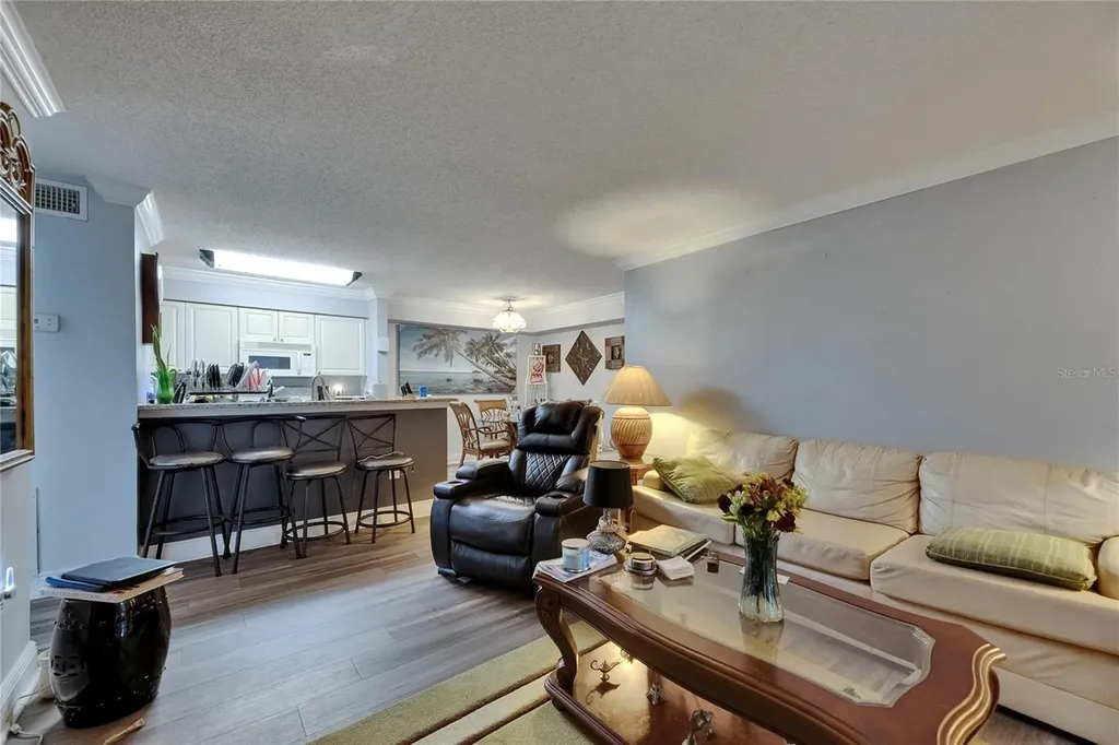 9481 Highland Oak Drive Tampa FL 33647