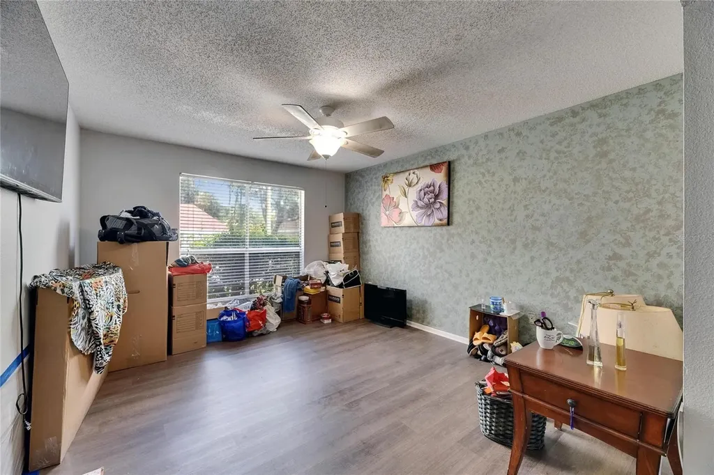 9481 Highland Oak Drive Tampa FL 33647