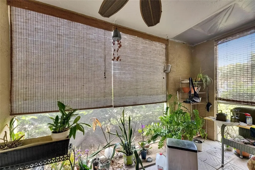 9481 Highland Oak Drive Tampa FL 33647