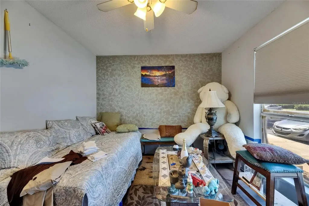 9481 Highland Oak Drive Tampa FL 33647