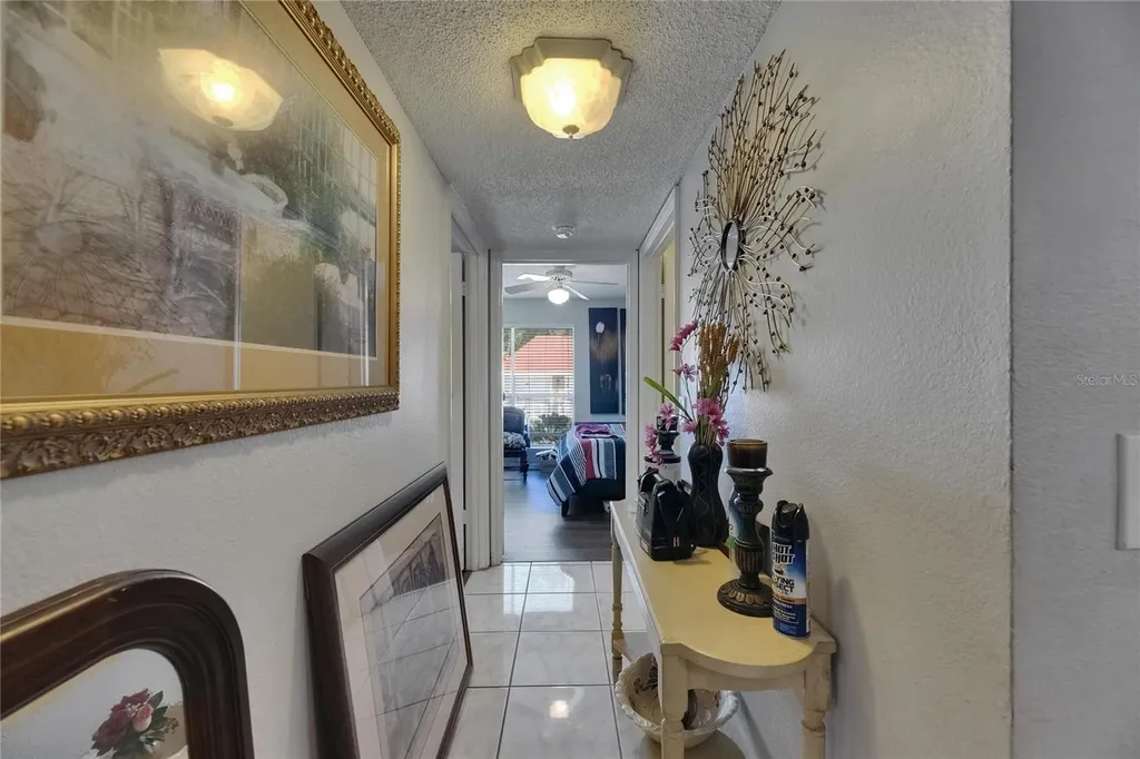 9481 Highland Oak Drive Tampa FL 33647