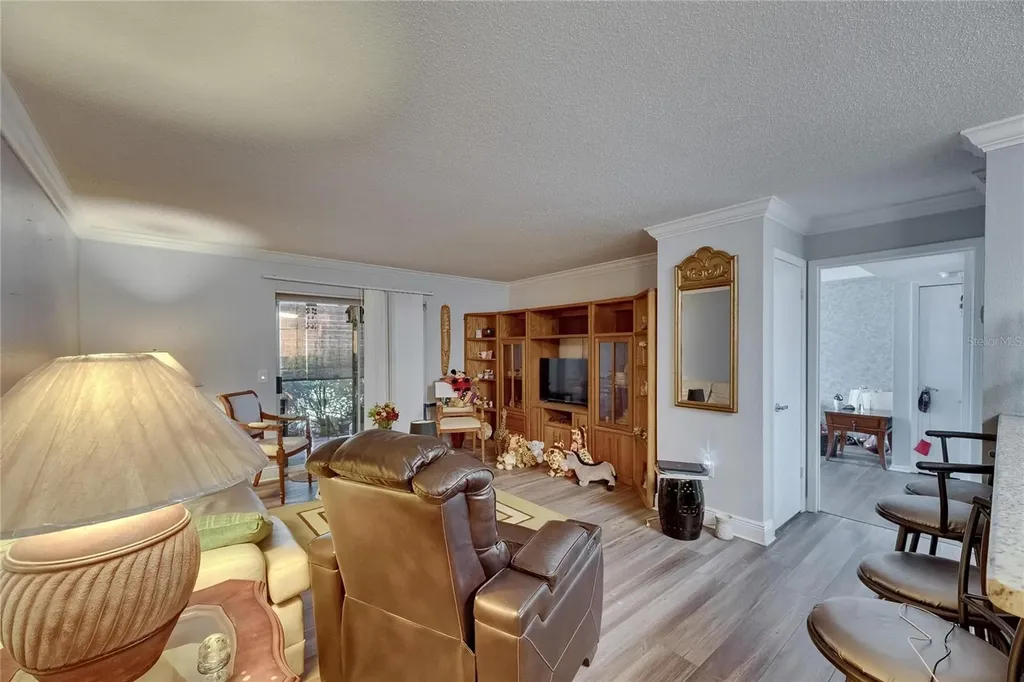 9481 Highland Oak Drive Tampa FL 33647