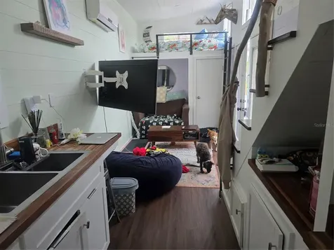 108 W 75th Street Bradenton FL 34209