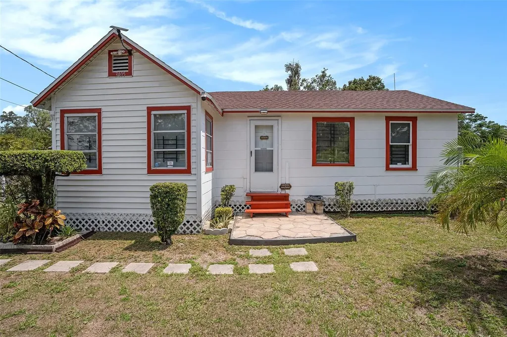 3405 E Diana Street Tampa FL 33610
