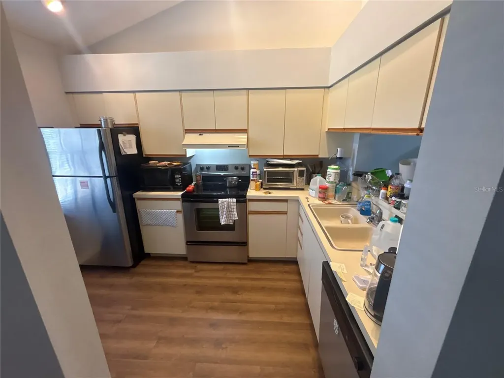 4558 Morningside Sarasota FL 34235