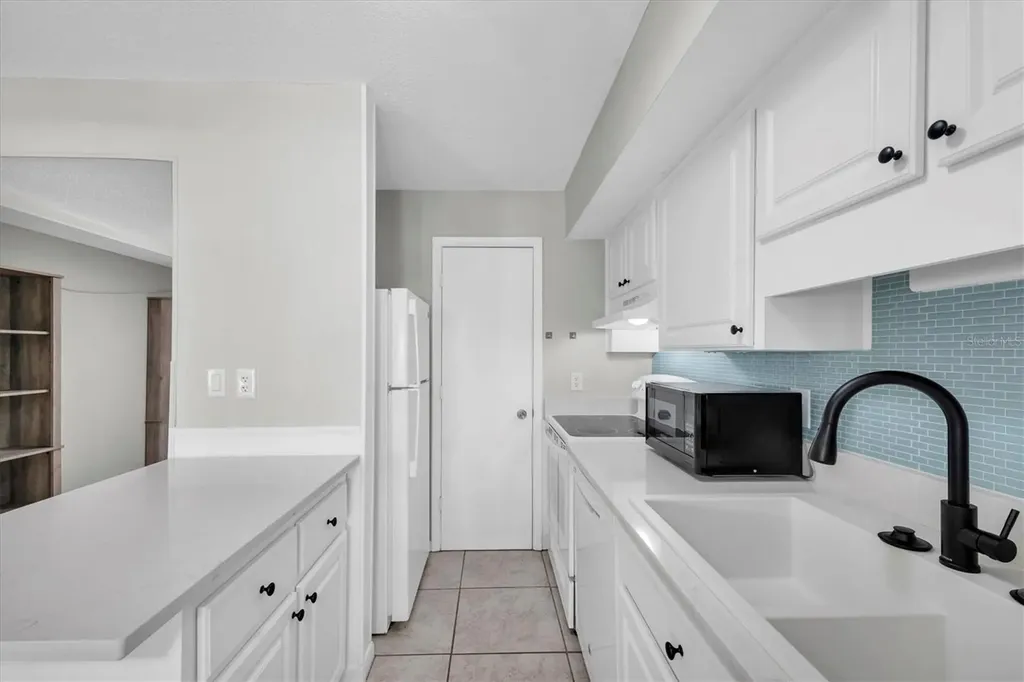 6400 46th Avenue N Kenneth City FL 33709