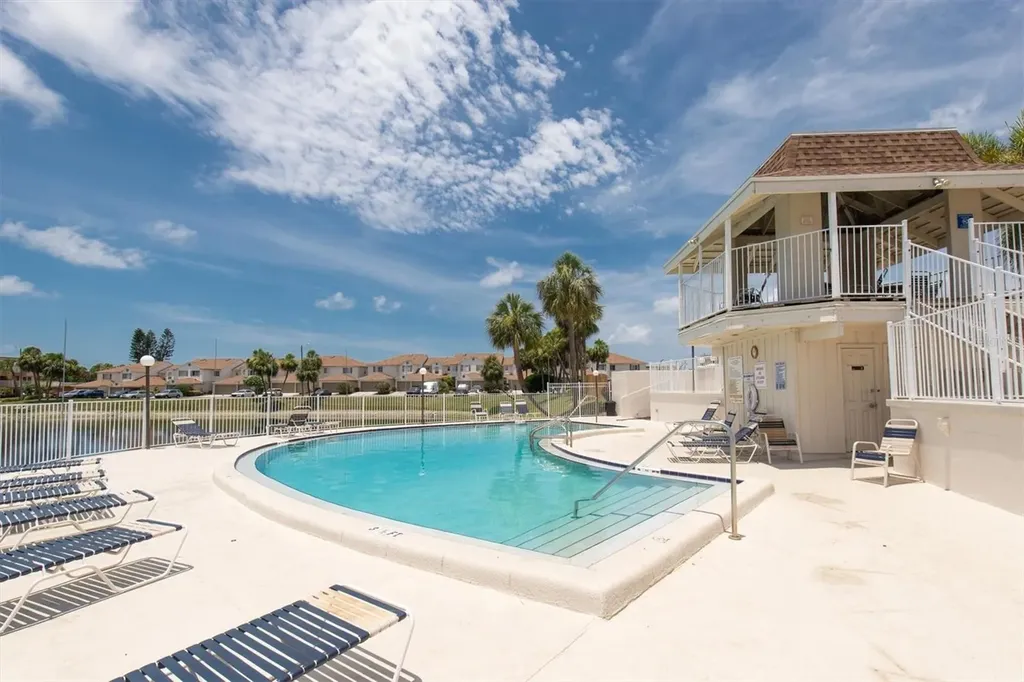 6400 46th Avenue N Kenneth City FL 33709