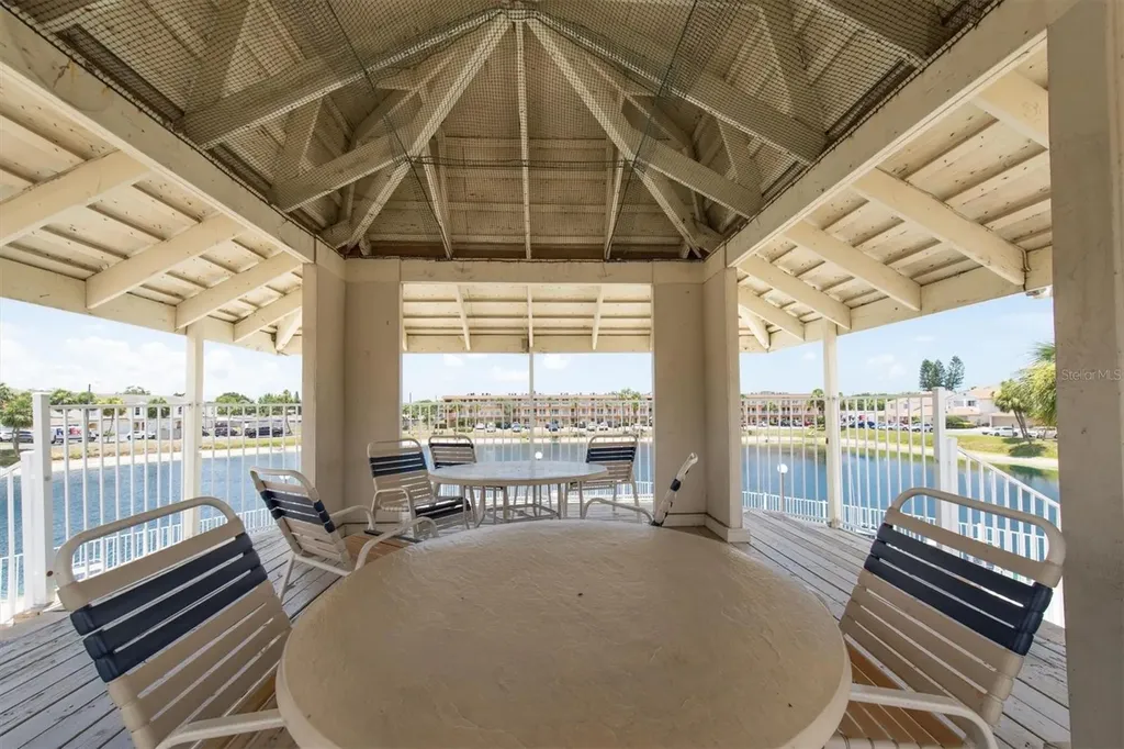 6400 46th Avenue N Kenneth City FL 33709