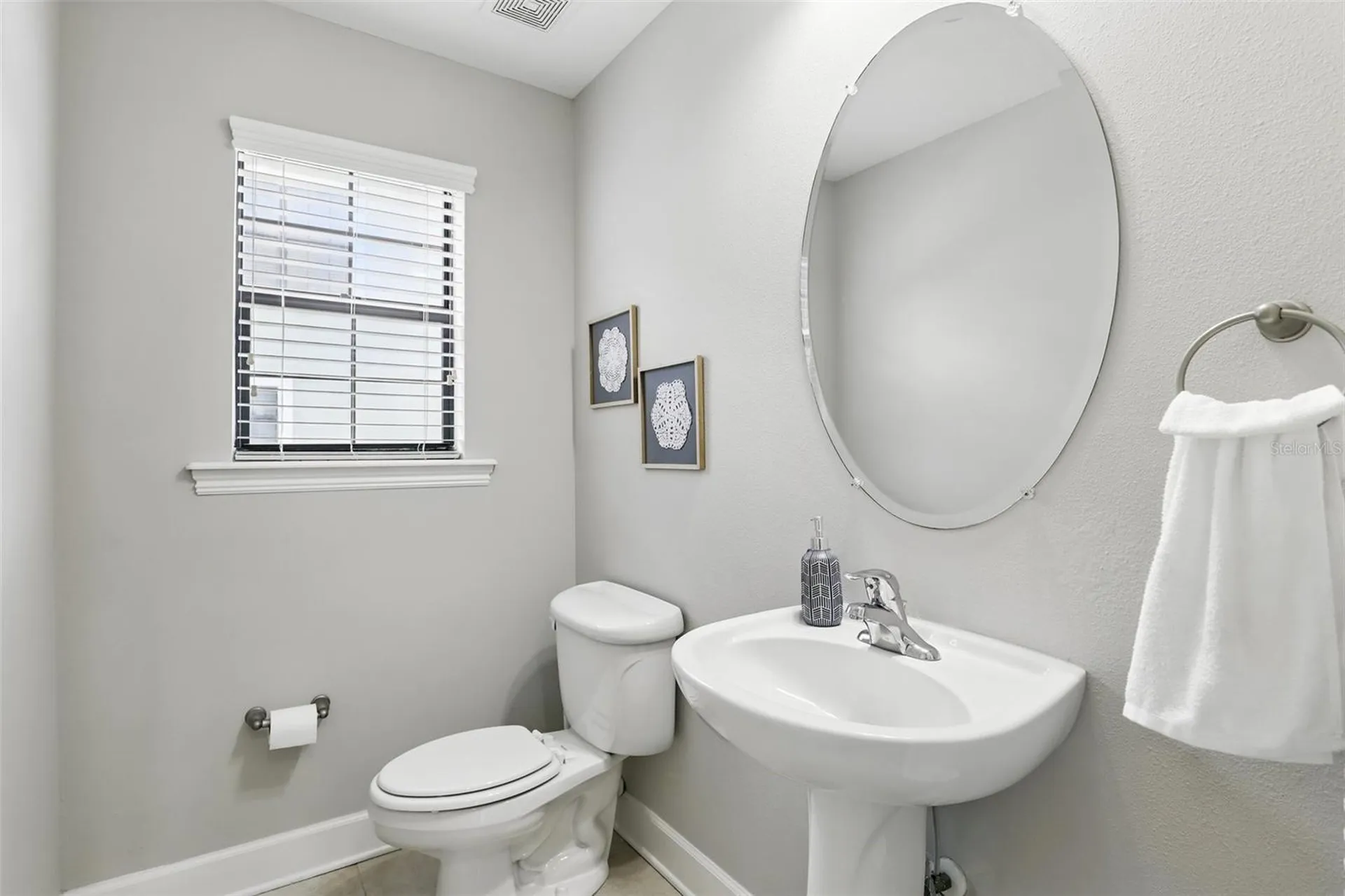 14501 Damai Lane Orlando FL 32821