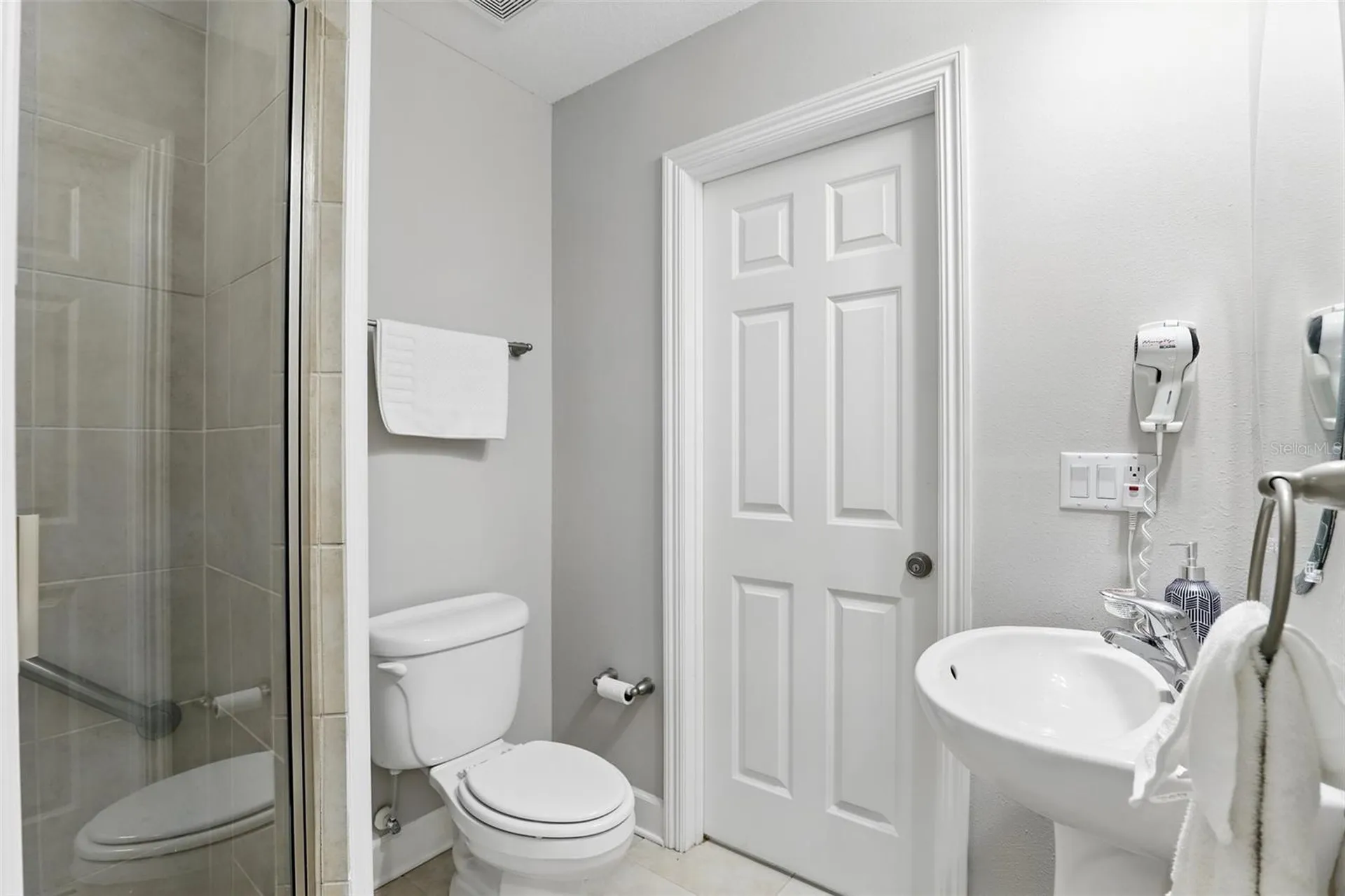 14501 Damai Lane Orlando FL 32821