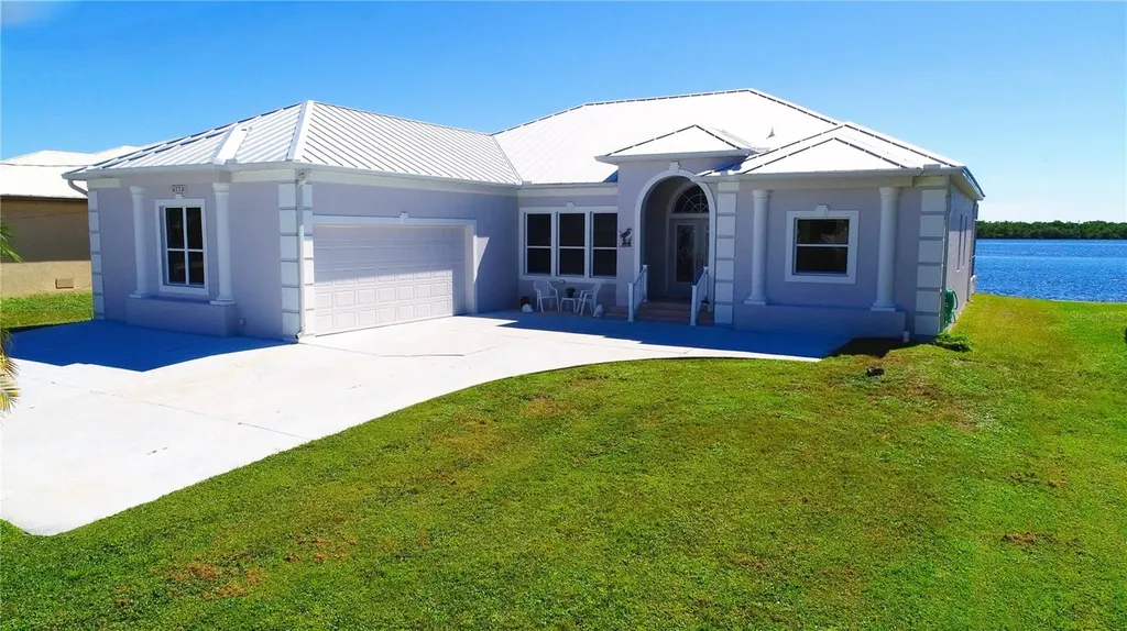 3772 Peace River Drive Punta Gorda FL 33983