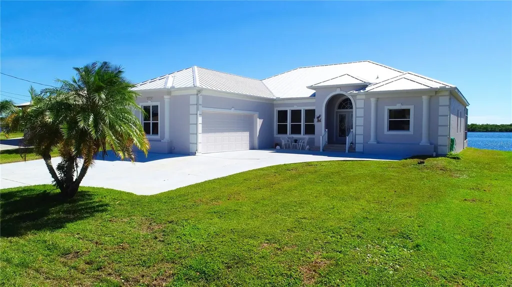 3772 Peace River Drive Punta Gorda FL 33983
