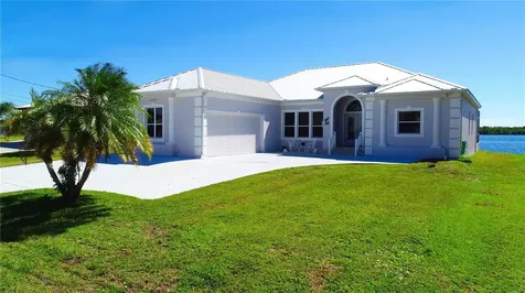 3772 Peace River Drive Punta Gorda FL 33983