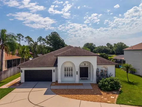 641 Lakescape Court Orlando FL 32828