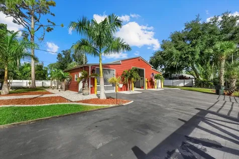 2769 Dode Avenue North Port FL 34288
