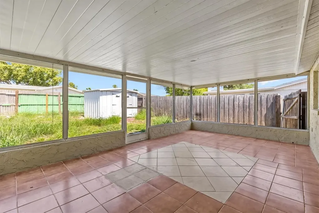 9915 Aetna Lane Port Richey FL 34668