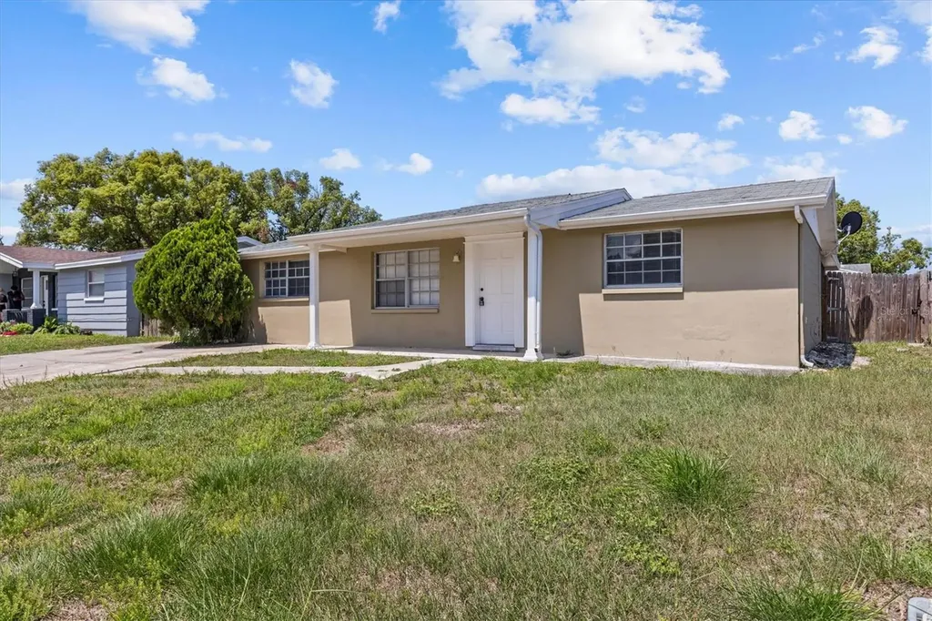 9915 Aetna Lane Port Richey FL 34668