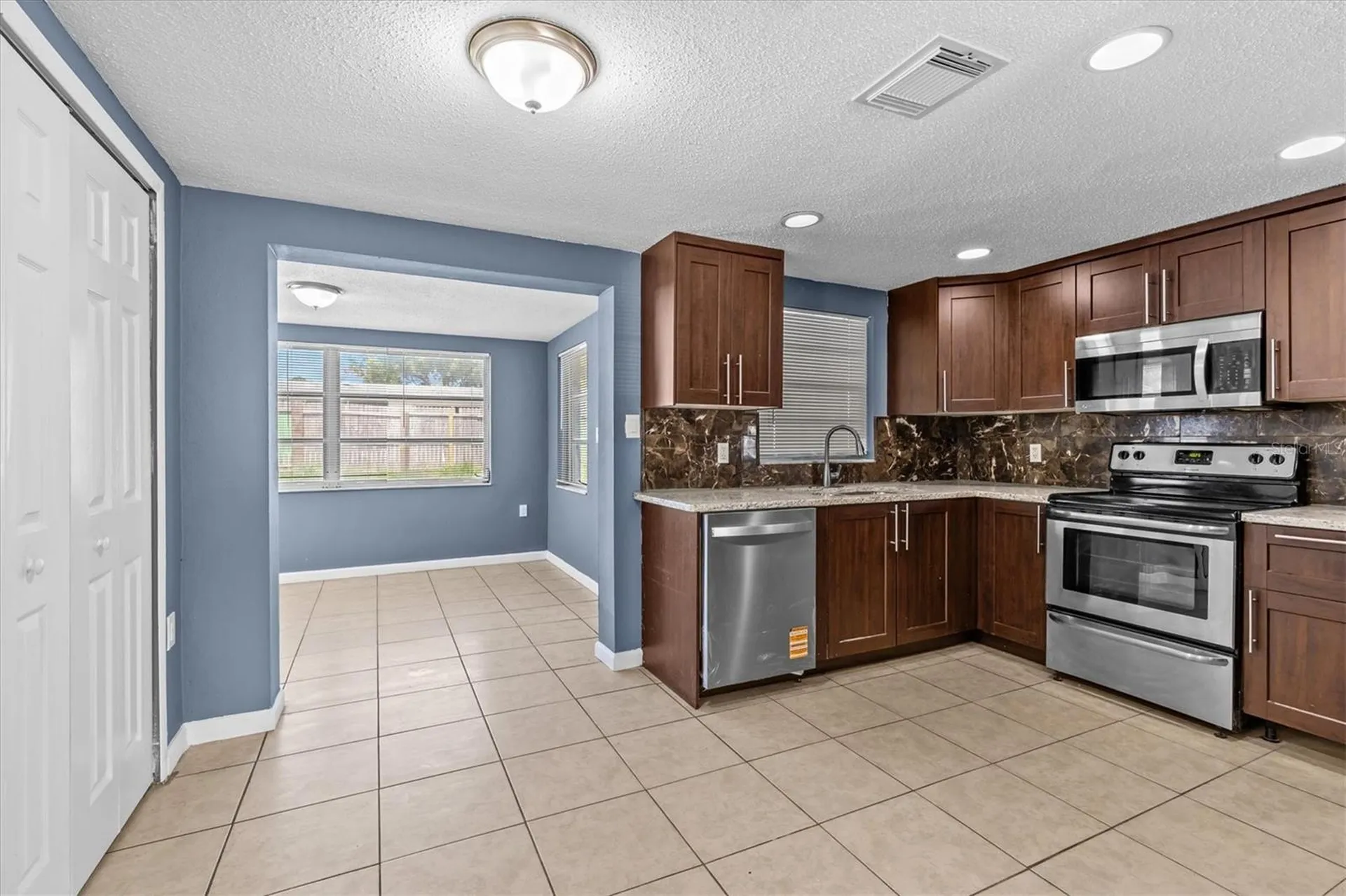 9915 Aetna Lane Port Richey FL 34668