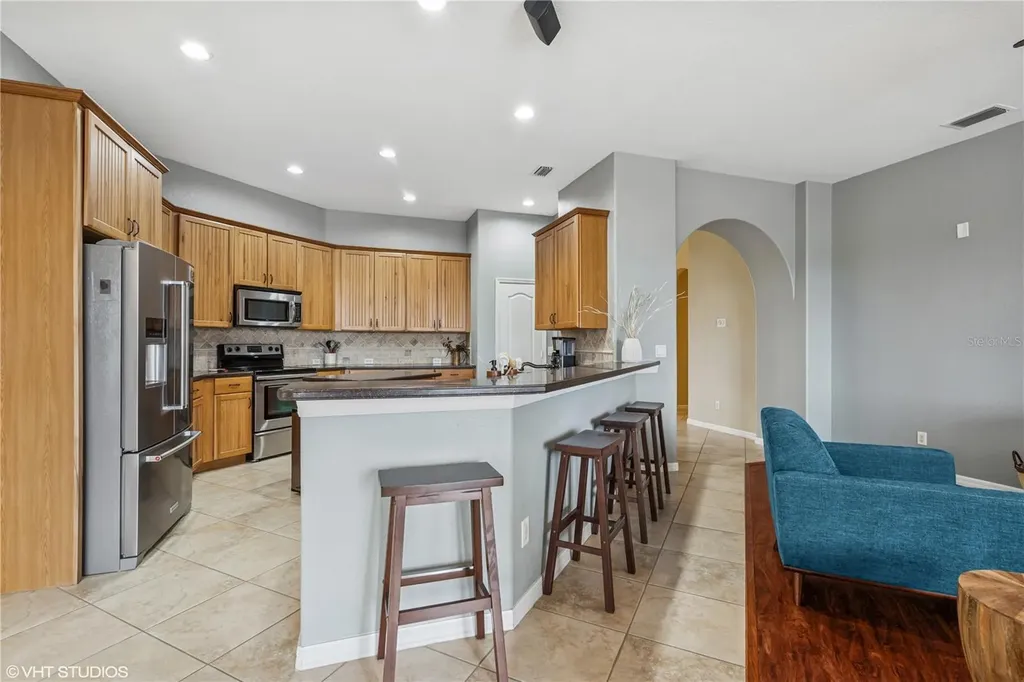 2221 SW 8th Court Cape Coral FL 33991