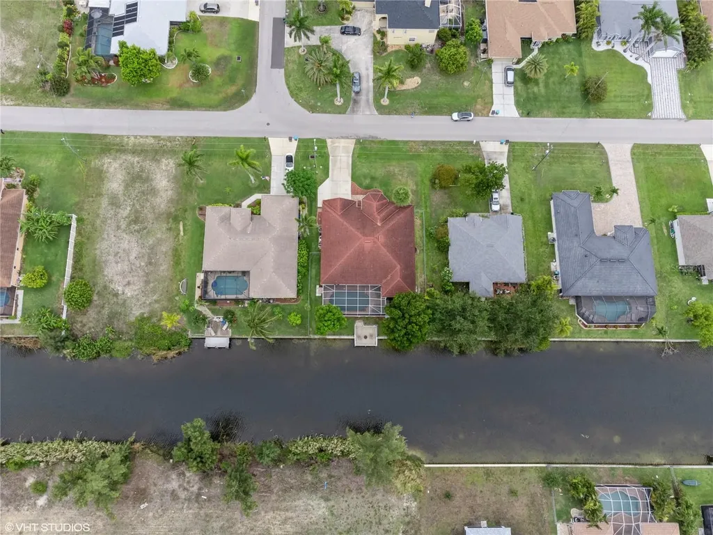 2221 SW 8th Court Cape Coral FL 33991