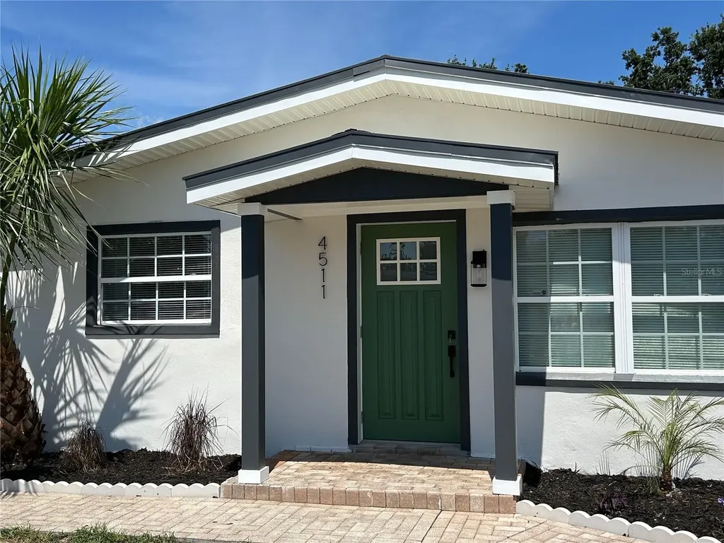 4511 Hampshire Road Tampa FL 33634