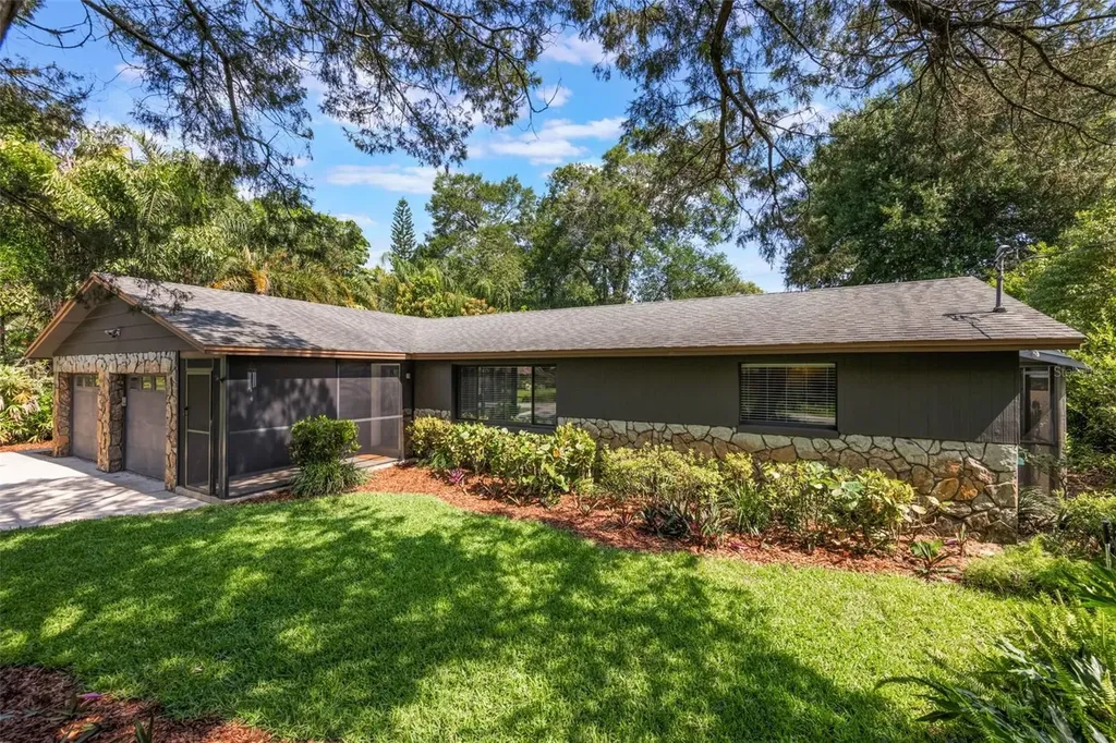 1343 Charlotte Street Altamonte Springs FL 32701