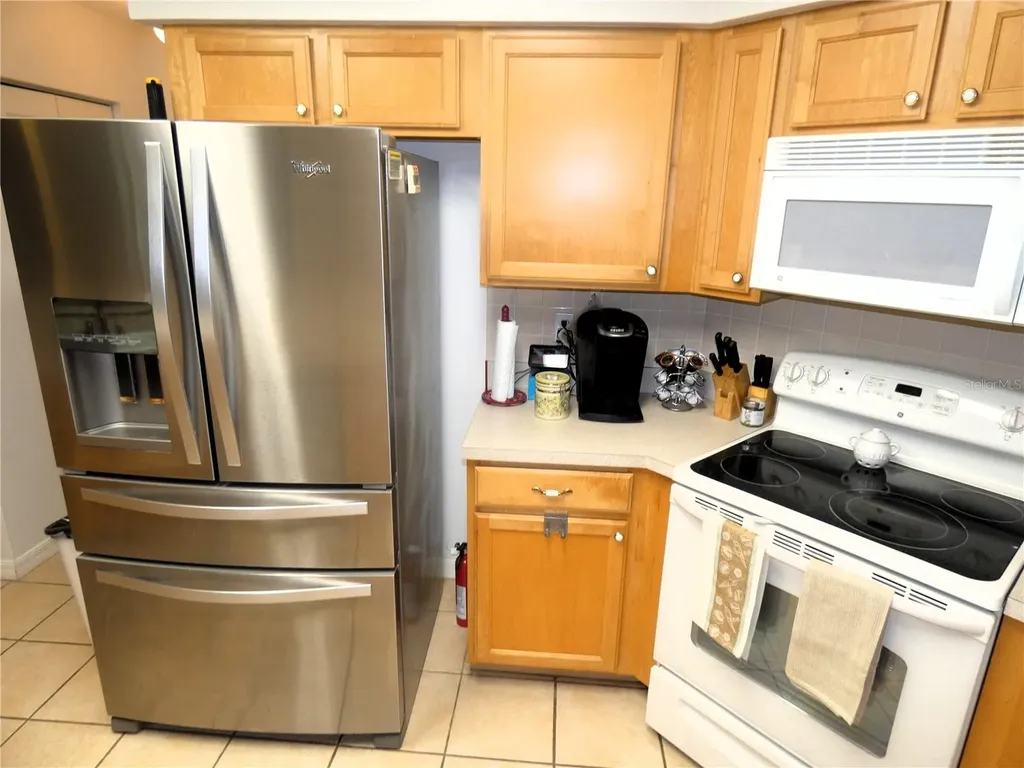 751 Old Oaks Lane Leesburg FL 34748