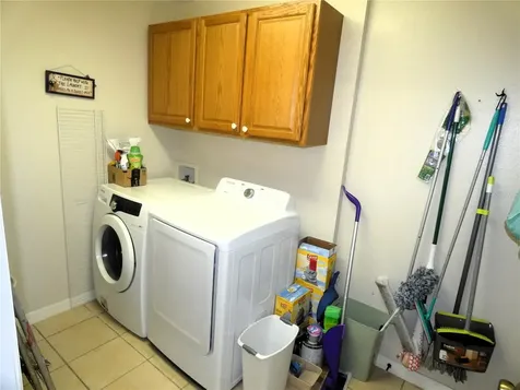 751 Old Oaks Lane Leesburg FL 34748