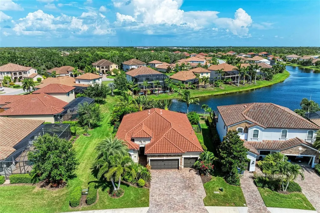 5511 Foxfire Run Lakewood Ranch FL 34211