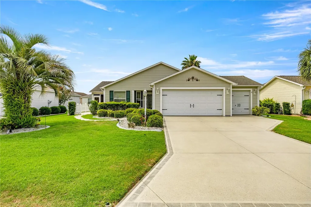 2528 Buttonwood Run The Villages FL 32162
