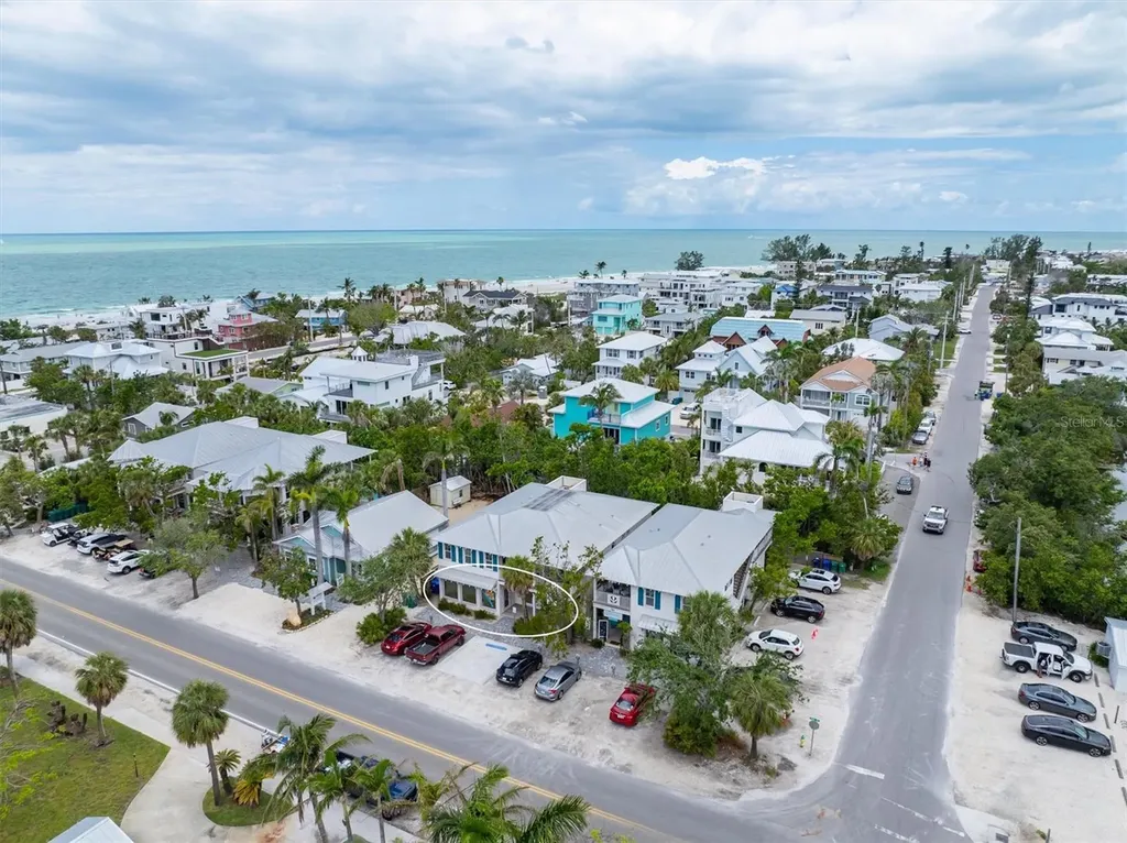 216 Pine Avenue Anna Maria FL 34216