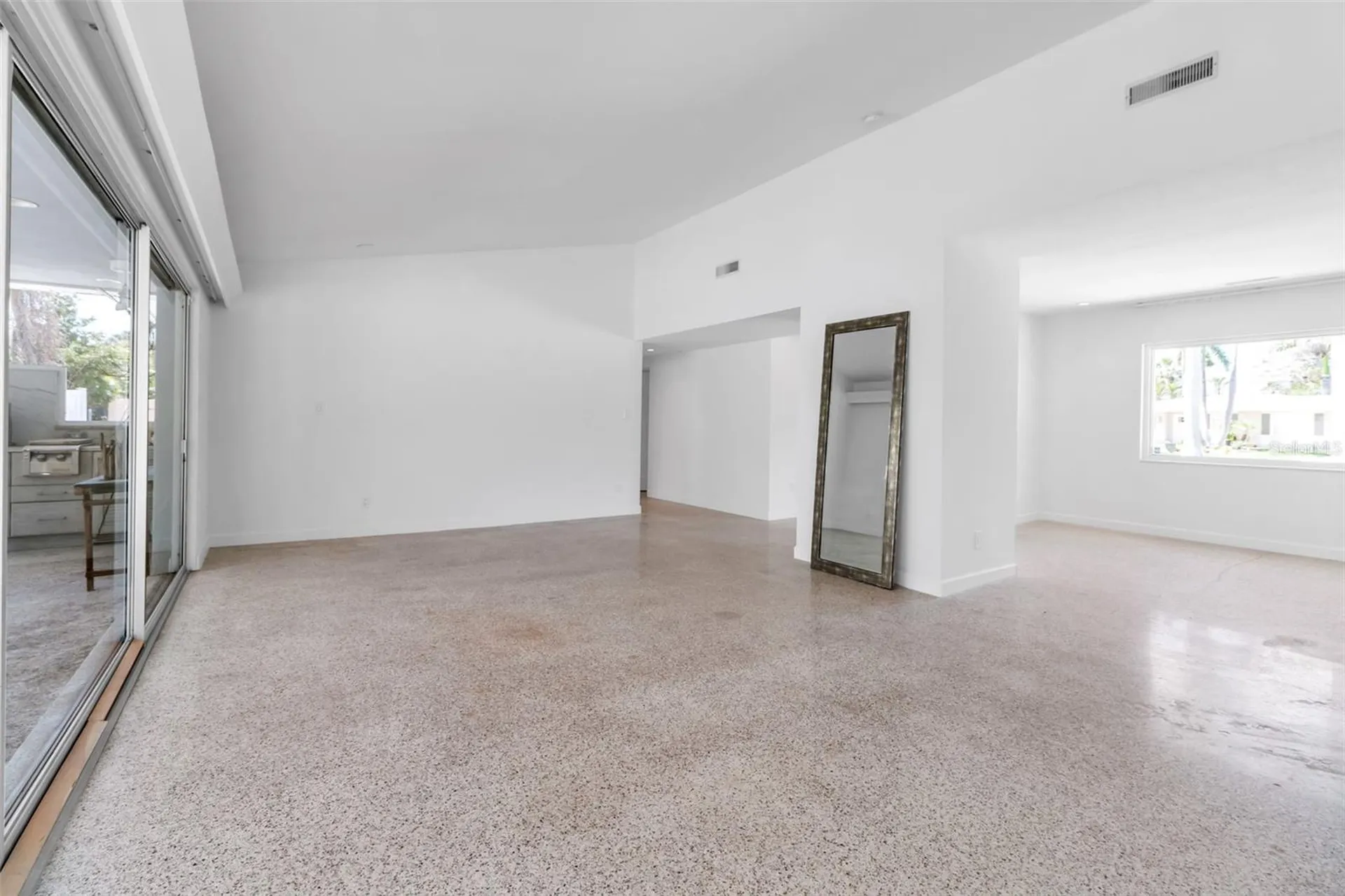 130 N Adams Drive Sarasota FL 34236