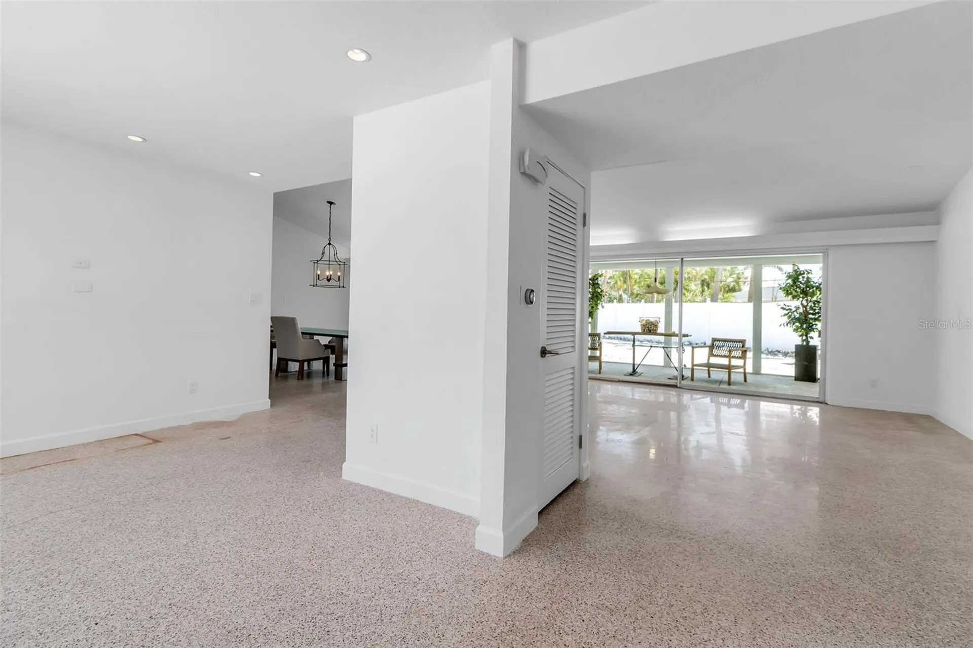 130 N Adams Drive Sarasota FL 34236