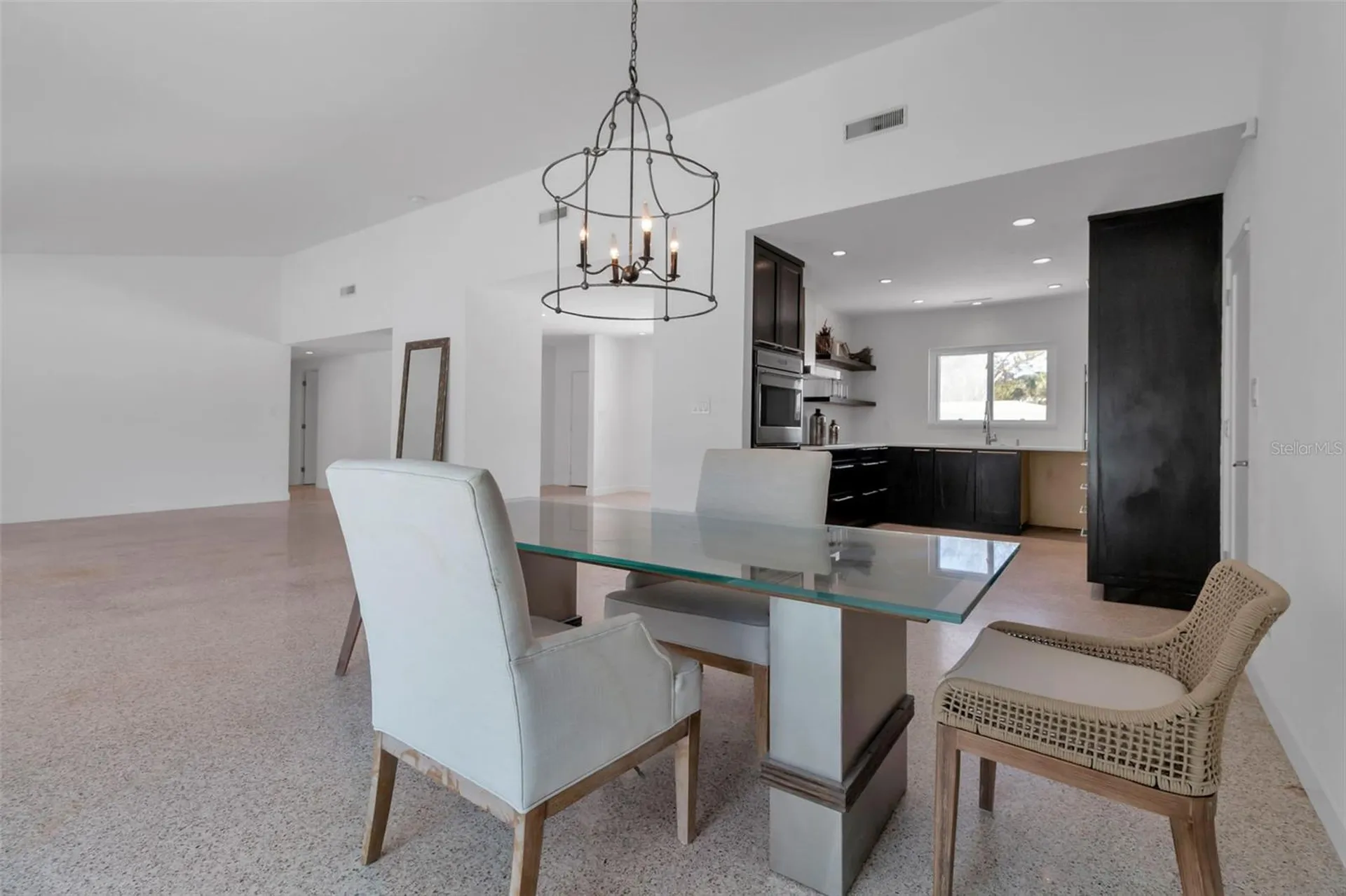 130 N Adams Drive Sarasota FL 34236