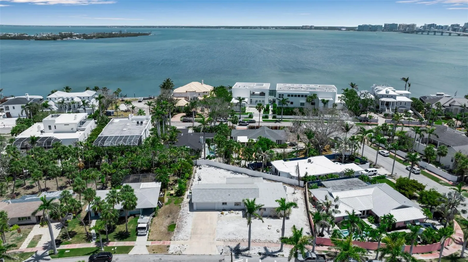 130 N Adams Drive Sarasota FL 34236